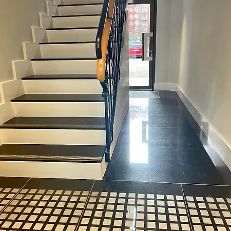 Apartment Ra8 *