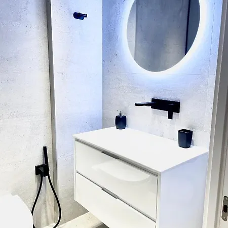 Ra8 Apartment *